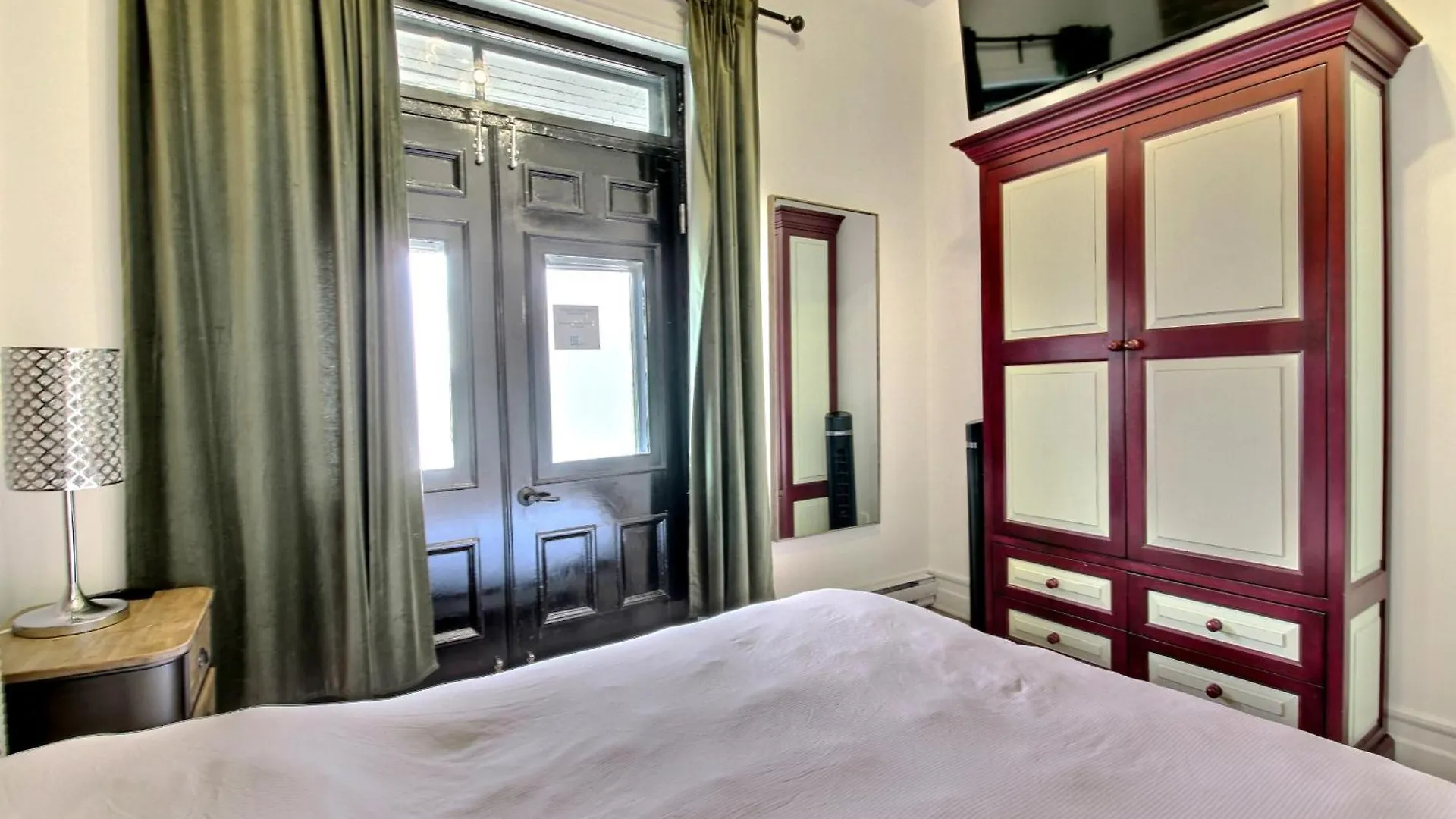 شقة Galeria St Denis In Prime مونتريال 0*,