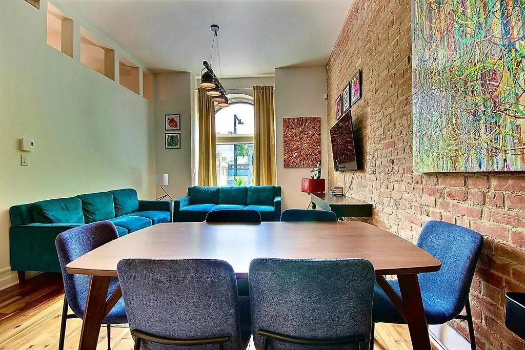 Galeria St Denis In Prime Montreal Apartment Canada